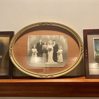 Campanale's Restaurant - Wall Decorations - Italian Near Me - Braintree, Massachusetts