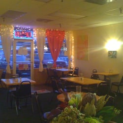 Sauce Whole Food Cafe - Dinning room at sauce