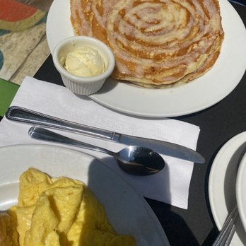 Sweet Maple Cafe - American Near Me - Chicago, Illinois Sweet Maple Cafe - American Near Me - Chicago, Illinois