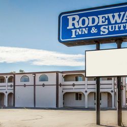 Rodeway Inn & Suites