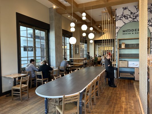 Modern Bread and Bagel by null