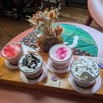 October Cafe - Valentine's Flight - didn't like the coffee, but the flavors were unique to one another. - Coffee & Tea Near Me - Chicago, Illinois