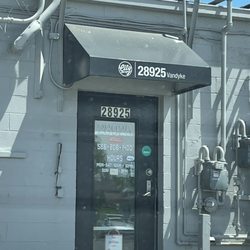 City Burger - Back door