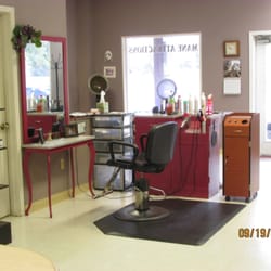 Mane Attractions Salon
