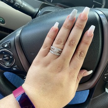 Saradet Nails And Spa - beige w white ombre dip full set - Nail Salons Near Me - Rockville, Maryland Saradet Nails And Spa - beige w white ombre dip full set - Nail Salons Near Me - Rockville, Maryland