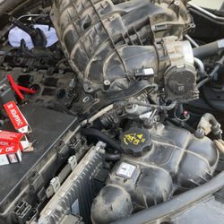 Fix it Mel - Manifold removal to exchange spark plugs on a jeep Cherokee 2019