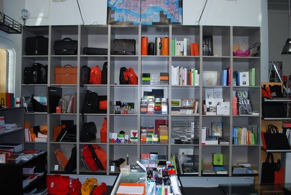 Peter Miller Architecture And Design Books by null