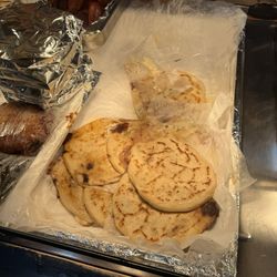 El Carrusel Bakery - Big back activities for my parents