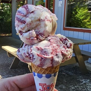Zeke's Drive In - Double scoop wild mt blackberry in cone $4.25 - American Near Me - Gold Bar, Washington Zeke's Drive In - Double scoop wild mt blackberry in cone $4.25 - American Near Me - Gold Bar, Washington