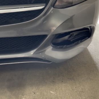 Auto Web Expo - The first vehicle where a piece of the grill just happened to fall out - Auto Repair Near Me - Carrollton, Texas