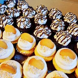 Asia's Cakes - Chocolate and banana pudding cupcakes