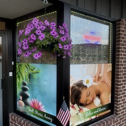 Rain Spa - Front door