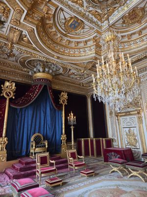 Château de Fontainebleau by null