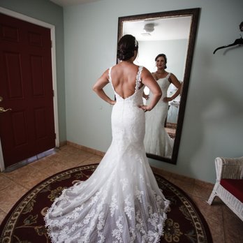 Mannikins Tailoring - Andrea de Anda Photography - Sewing & Alterations Near Me - San Luis Obispo, California Mannikins Tailoring - Andrea de Anda Photography - Sewing & Alterations Near Me - San Luis Obispo, California