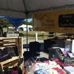 Suwanee Wine Fest - Cool plaques