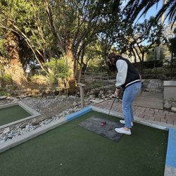 Golf Gardens
