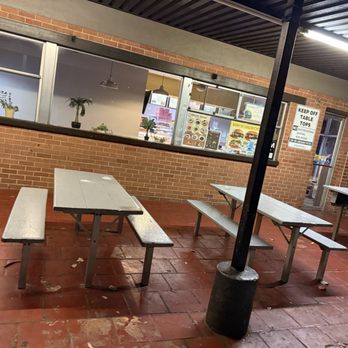 Royal Donut Shop - Outdoor seating - Donuts Near Me - Burlingame, California
