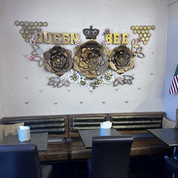 Queen Bee Paleteria - Inside the cozy palateria! - Ice Cream & Frozen Yogurt Near Me - Midland, Texas Queen Bee Paleteria - Inside the cozy palateria! - Ice Cream & Frozen Yogurt Near Me - Midland, Texas