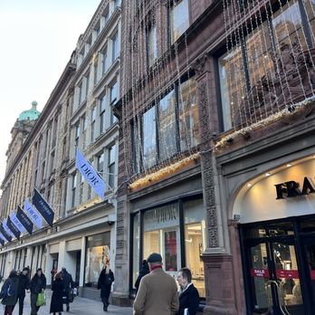 Buchanan Street - Local Flavor Near Me - Glasgow, GLG