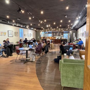 The Common Cup - Seating - Coffee & Tea Near Me - Ann Arbor, Michigan