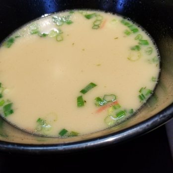Ramen Yukinoya - Tonkatsu White Ramen - Pork bone based broth. Super salty. Left the broth alone. Thank goodness for the Iced Green Tea free refills! - Ramen Near Me - Arcadia, California Ramen Yukinoya - Tonkatsu White Ramen - Pork bone based broth. Super salty. Left the broth alone. Thank goodness for the Iced Green Tea free refills! - Ramen Near Me - Arcadia, California