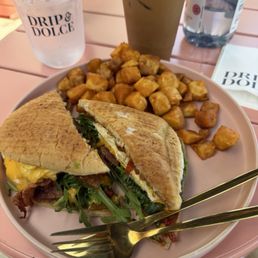 Dolce Breakfast Sandwich Dolce Breakfast Sandwich