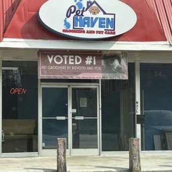 Pet Haven - Main entrance - Pet Groomers Near Me - Winston Salem, North Carolina