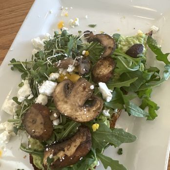 Aubergine Kitchen - 6 to 7 mushroom slices.  So sad. - Mediterranean Near Me - American Fork, Utah