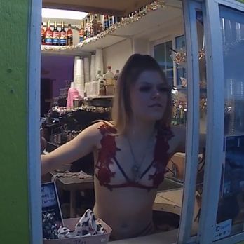 Hot Beans Espresso - Nice outfit - Coffee & Tea Near Me - Pasco, Washington Hot Beans Espresso - Nice outfit - Coffee & Tea Near Me - Pasco, Washington