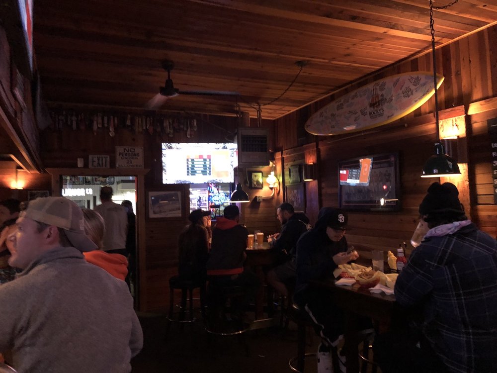 Rocky's Crown Pub