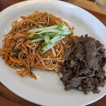 Mililani Bar-B-Q - Bibim kook soo with BBQ beef - Korean Near Me - Mililani, Hawaii Mililani Bar-B-Q - Bibim kook soo with BBQ beef - Korean Near Me - Mililani, Hawaii