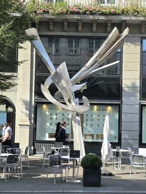 Bahnhofstrasse by null