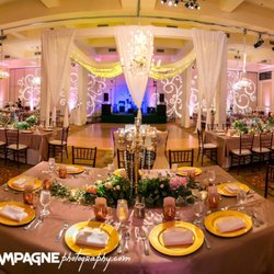 VIBEvents Group - VIBEvents Group - Luxe Wedding in Champagne and gold at the Founder's Inn & Spa.