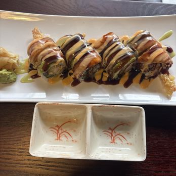 Hi Tokyo - Shrimp lovers roll - Japanese Near Me - Belleville, Illinois