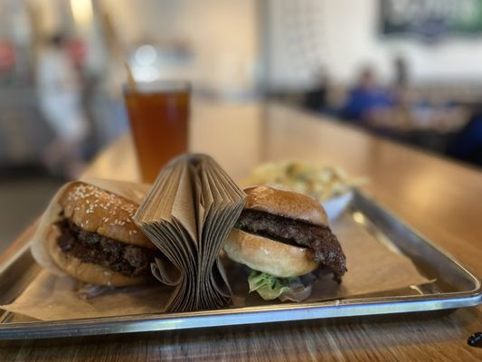 Super Duper Burgers by null