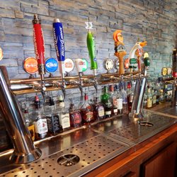 Copper River Inn - With a vast draft selection including several from Lake of the Woods Brewing Co. you're sure to find a beer for you.