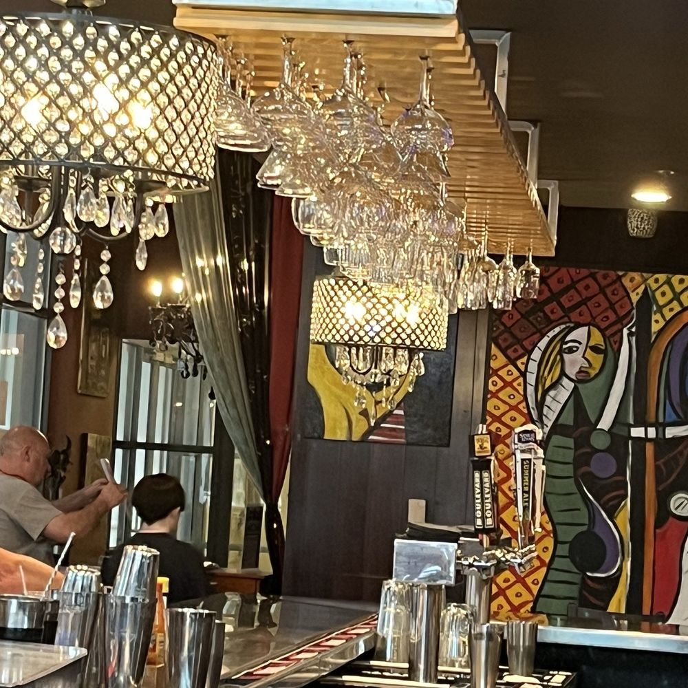 Dizzy's Gypsy Bistro - New American Near Me - Little Rock, Arkansas
