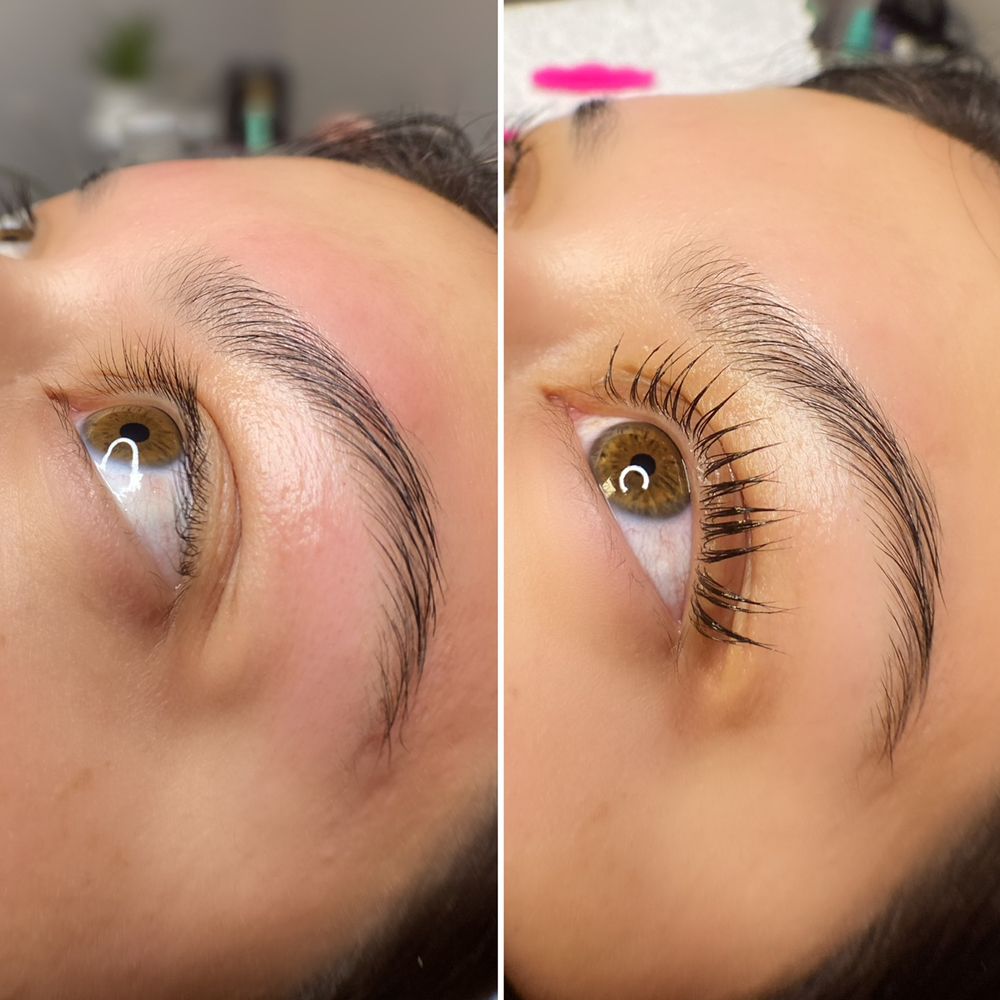 Over The Top Beauty Logo