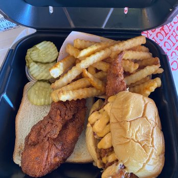Dave's Hot Chicken - Combo #3 with slider and tender - Chicken Shop Near Me - Irvine, California Dave's Hot Chicken - Combo #3 with slider and tender - Chicken Shop Near Me - Irvine, California