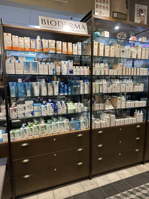 Columbus Circle Apothecary NYC by null