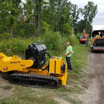 Budget Tree Service - Grinds a 8ft stump in just a few minutes - Tree Services Near Me - Washington, Michigan Budget Tree Service - Grinds a 8ft stump in just a few minutes - Tree Services Near Me - Washington, Michigan