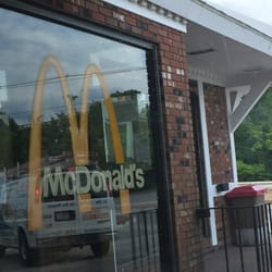 McDonald's - McDonald's of Millis -- 808 Main Street / Route 109, Millis Exterior