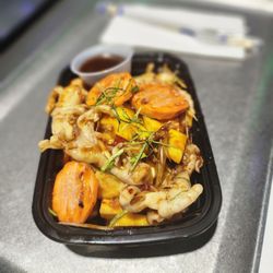 Pop-Up District - Thai Tamarind boneless chicken feet