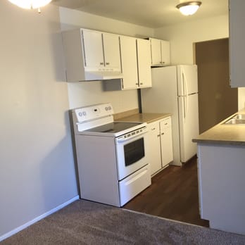 Alpine Meadows - 2x1LG kitchen - Apartments Near Me - Casper, Wyoming