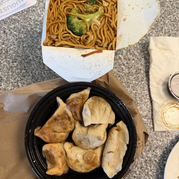 Lucky Dragon - Vegetable lo mien and fried dumplings! - Chinese Near Me - Bennington, Vermont