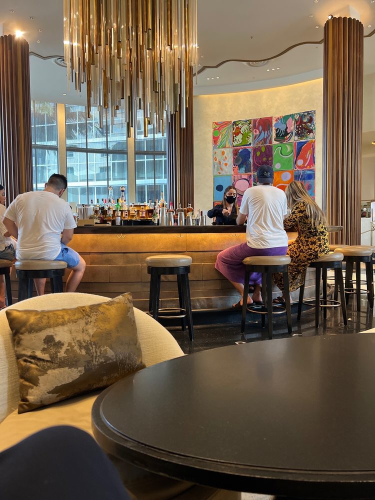 Eden Roc Lobby Bar, Miami Beach Roadtrippers