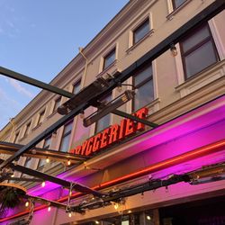 Bryggeriet - Cool and nice bouncers