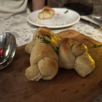 Coletta - Parsley garlic knots - Vegan Near Me - New York, New York Coletta - Parsley garlic knots - Vegan Near Me - New York, New York