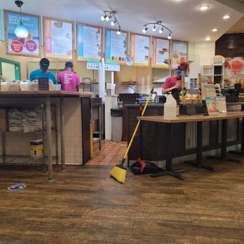 Tropical Smoothie Cafe - Juice Bars & Smoothies Near Me - Virginia Beach, Virginia
