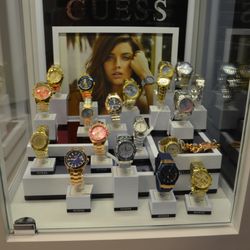 Watch System - Lançamentos da marca GUESS